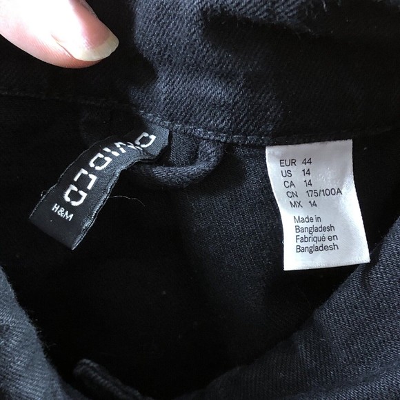 Divided by H&M Black Patch Jean Jacket Sexy Queen Womens Size 14 (22pit2pit,22L) - Picture 7 of 11